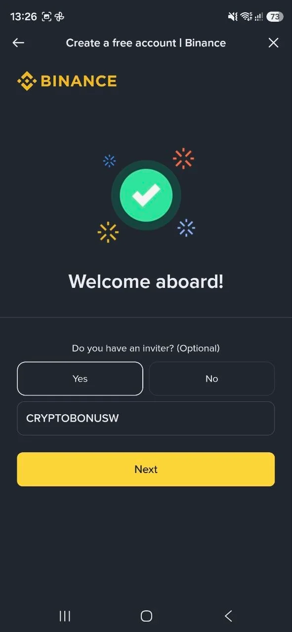 Binance app registration screen with the inviter question answered Yes and referral code CRYPTOBONW entered (June 2026)